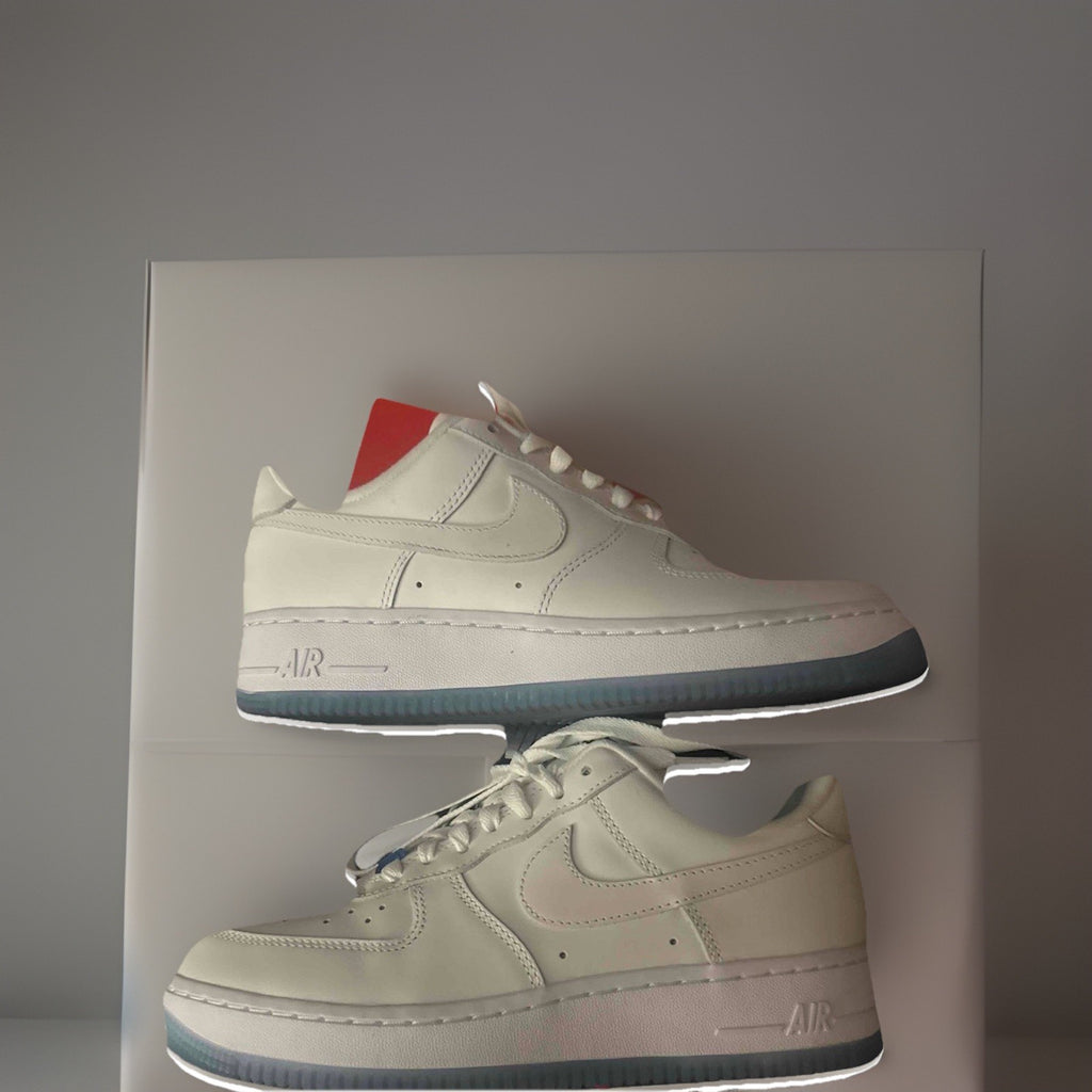 Size 8 - Nike Air Force 1 '07 LX UV Reactive W