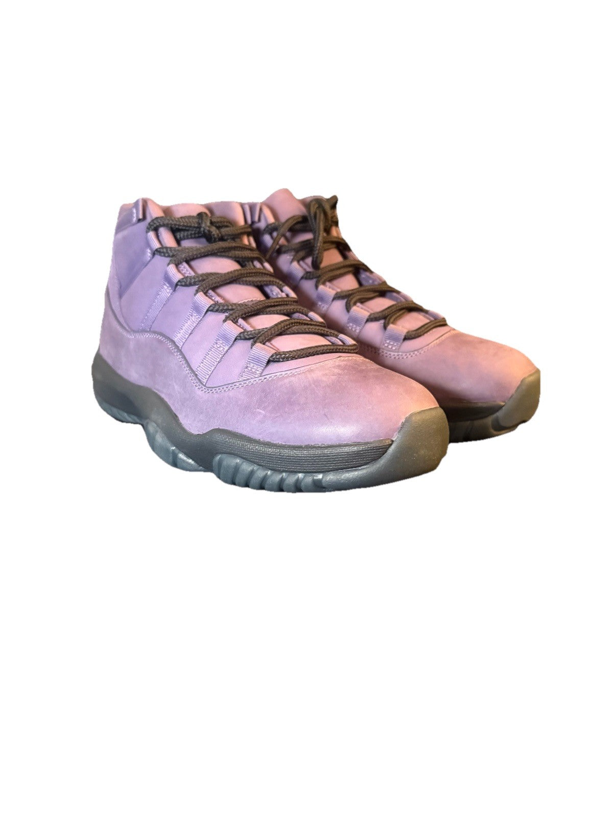 Size 10 Air Jordan 11 "Mojave" 2025 Rerun