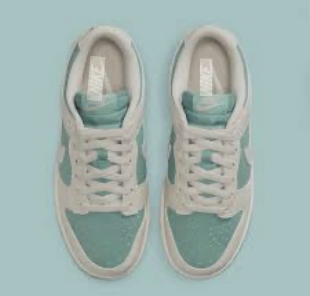 Nike Dunk Low Cannon W- Size 11  M9.5 Brand New In Box