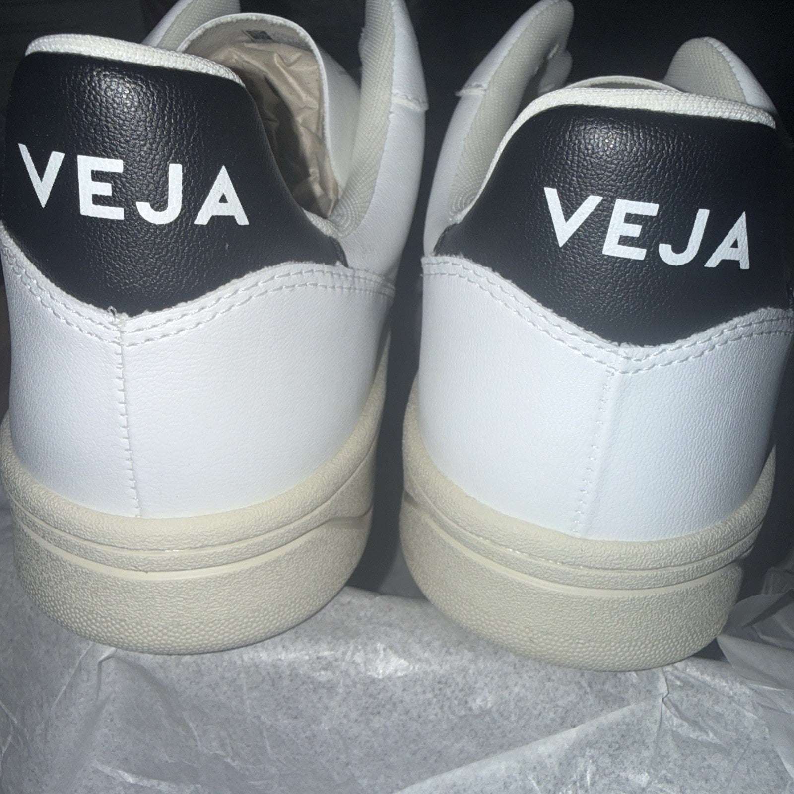 Veja V-10 VX0702901B Sneaker Men's White Black Leather Comfort Casual Shoes